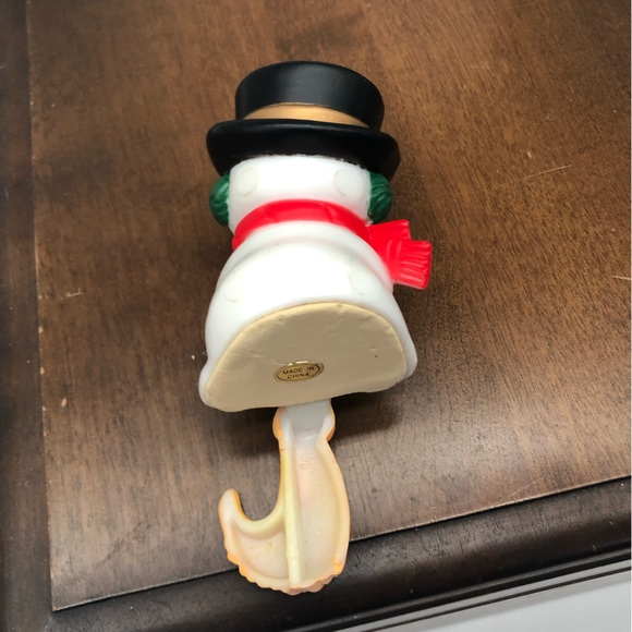 Snowman self sitter or stocking holder - Picture 4 of 4